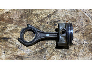 Píst 11247603480, 11257613626 BMW 5 F10 F11 pro benzínový motor 4.4 N63