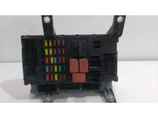 Блок предохранителей 51778008, 503440200504 Fiat Linea