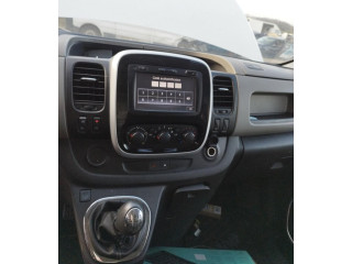 Дисплей    281156367R   Renault Trafic III (X82)