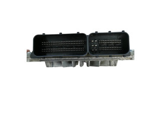 Блок управления двигателя     30785100, 1039S18372    Volvo XC70 