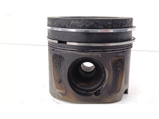 Píst Hyundai ix35 pro naftový motor 2.0