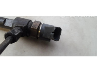 Vstřikovač 0445110002 Fiat Bravo - Brava pro naftový motor 1.9