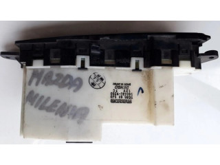 Дисплей    TC86611J0, 146430-9200   Mazda Millenia