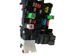 Блок предохранителей 5q0937615c   Skoda Octavia Mk3 (5E)    