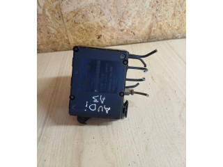 Блок АБС 1J0907379G, HLS8F03X72 Audi A3 S3 8L 1996 - 2003 года