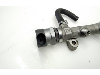 Топливная рампа R04L125, 057130764AB Skoda Octavia Mk3 (5E)