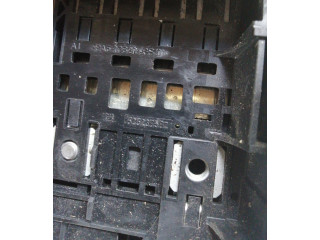 Блок предохранителей 525230582, 13362767 Opel Meriva B