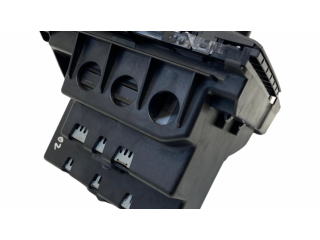 Радио/ проигрыватель CD/DVD / навигация