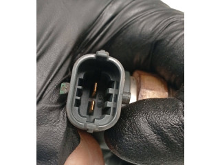 Форсунка 30777526, 0445110298    Volvo V70  D5244T4 