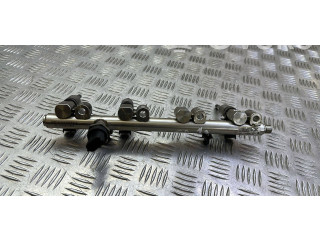 Топливная рампа 353502B110 KIA Ceed