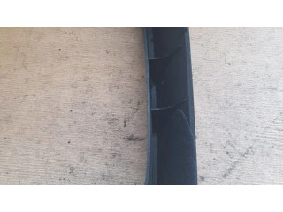 Другая деталь салона