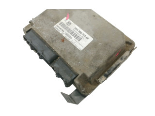 Блок управления двигателя 06A906019AK Volkswagen Golf SportWagen