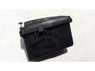 Pojistková skříňka Крышка ящика предохранителей 97061044100 Porsche Panamera (970) 2012