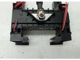 Pojistková skříňka 2215450701 Mercede-Benz S W221 2009