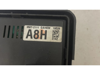 Блок предохранителей 95272111   Chevrolet Spark    