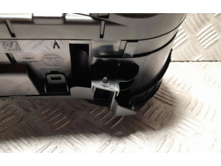 Панель приборов 5E0920971D, 1355020313   Skoda Octavia Mk3 (5E)       