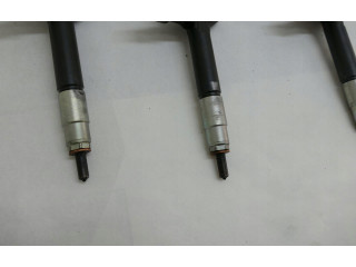 Vstřikovač 13H50 Mazda MPV II LW