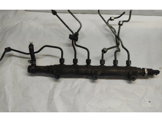 Топливная рампа 8658252, 0445215010   Volvo S80  