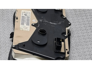 Панель приборов P8200752813 Dacia Logan I