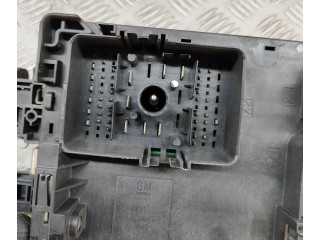   Pojistková skříňka 13255300, 544949969   Chevrolet Cruze 2010