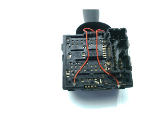 Ручка стеклоочистителей 8201168008, 681727472R Dacia Sandero