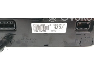 Блок управления климат-контролем 97250A2203WK   KIA Ceed