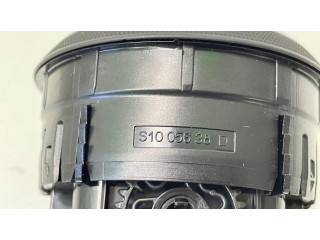 Боковая воздушная решётка