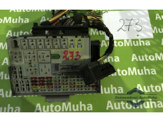   Pojistková skříňka 24412497, GM24412497   Chevrolet Zfira A 2002