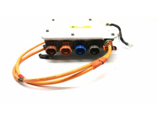 Преобразователь напряжения