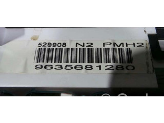 Přístrojová deska Citroen Berlingo 1963 9635681280