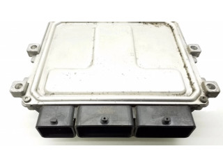 Řídící jednotka 237102706R, 237102928R Renault Captur 2014