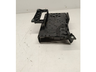 Pojistková skříňka 7L0937548C Audi Q7 4L 2011