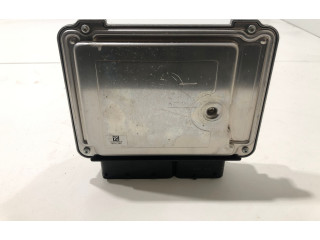 Řídící jednotka 03G906056AB, 0281015613 Volkswagen Caddy 2007