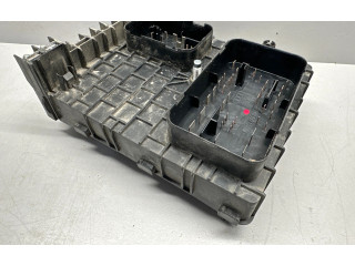 Блок предохранителей 1K0937124K   Audi A3 S3 8P    