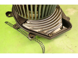 Вентилятор печки 8D1820021 Skoda Octavia Mk1 (1U)