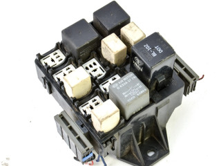 Pojistková skříňka KIA Magentis 2001