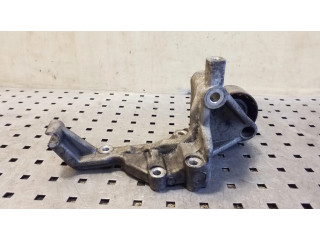 Кронштейн генератора