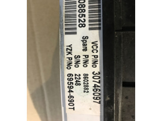 Панель приборов 30746097, 8602882 Volvo V70