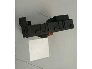 Блок предохранителей 1K0937125D, 1K0937125D   Skoda Yeti (5L)    