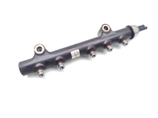 Топливная рампа 9684753080   Peugeot 5008   для двигателя 9HR(DV6C)