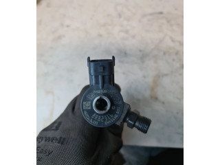 Vstřikovač 0445110800 Renault Clio V