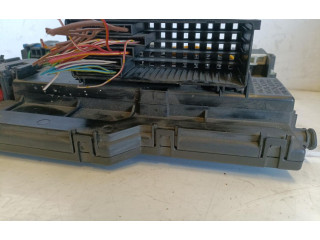 Блок предохранителей 8364542   BMW X3 F25    