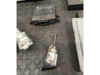 Комплект блоков управления Audi A1