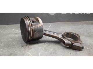 Píst 10401 Mercedes-Benz E W124