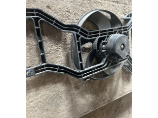 Электрический вентилятор радиаторов  8200702956   Dacia Logan I 