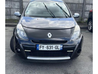 Блок управления климат-контролем    Renault Clio III