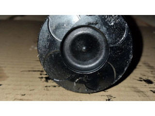 Píst Alfa Romeo 156 pro naftový motor 1.9