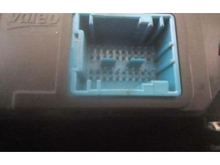 Блок управления климат-контролем 96722471XU Peugeot 2008 I