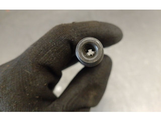 Форсунка 059130201E    Audi A6 S6 C5 4B  AFB 