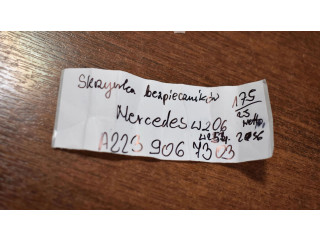 Pojistková skříňka A2239067303555525 Mercedes-Benz C W206 2025